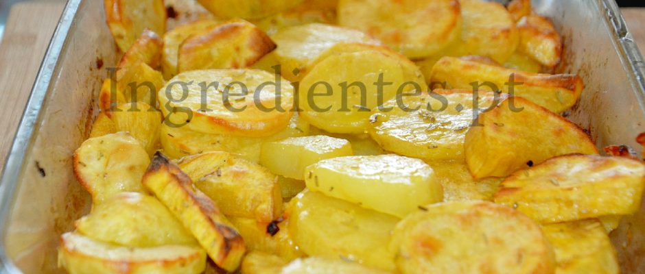 Batatas Assadas com Alecrim e Alho