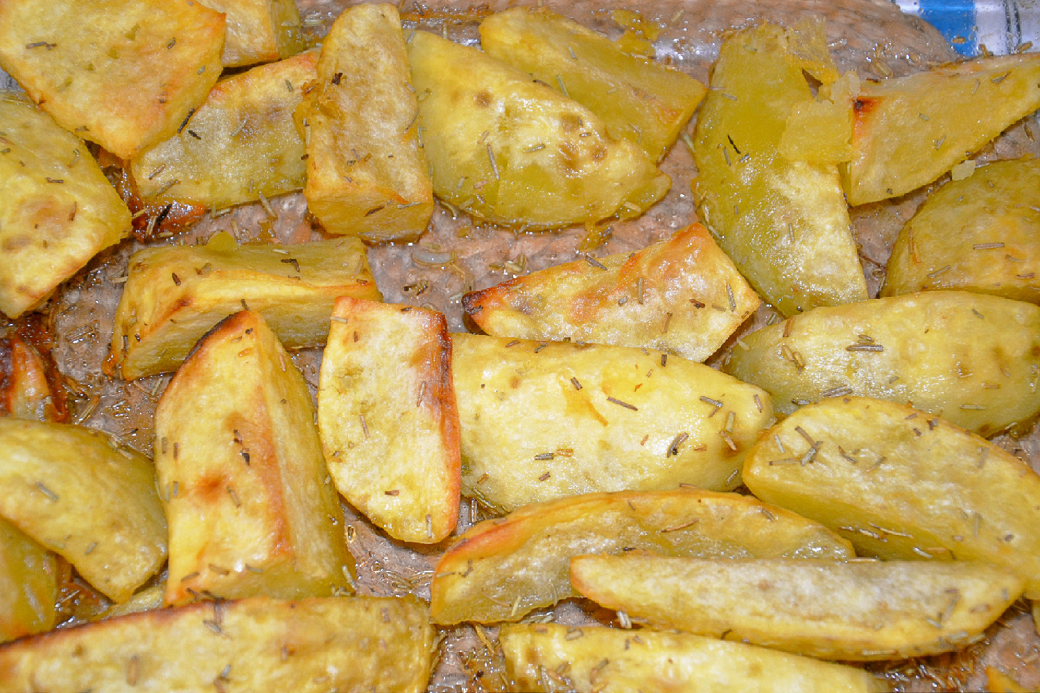 Batatas com alecrim no forno