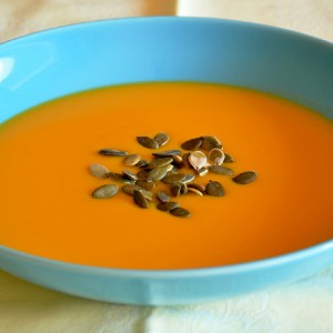 Sopa cremosa de abóbora