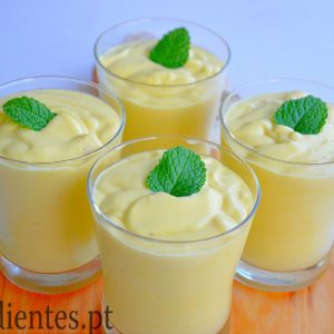 Mousse de Manga e Gengibre