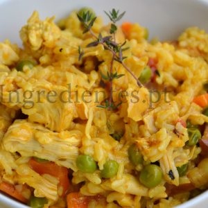 Arroz de Açafrão-das-Índias e Frango